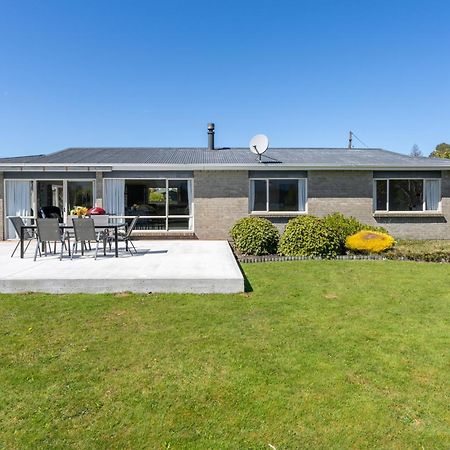 Kepler Retreat - Te Anau Holiday Home Екстер'єр фото